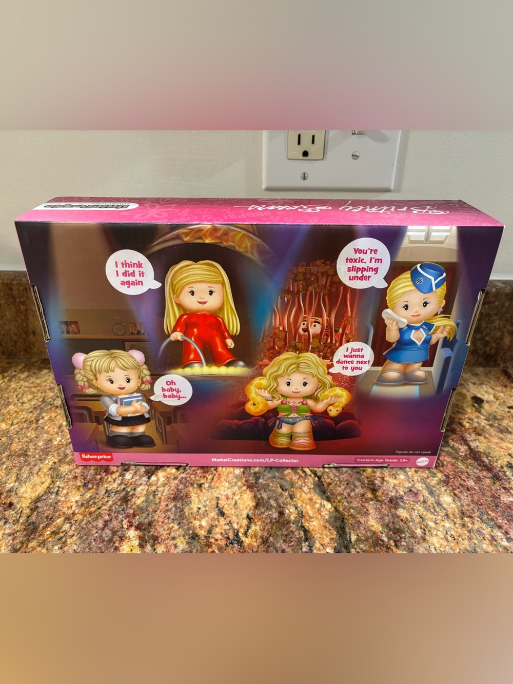 Little People Collector Britney Spears Special Edition Set - New In Box - Picture 3 of 6
